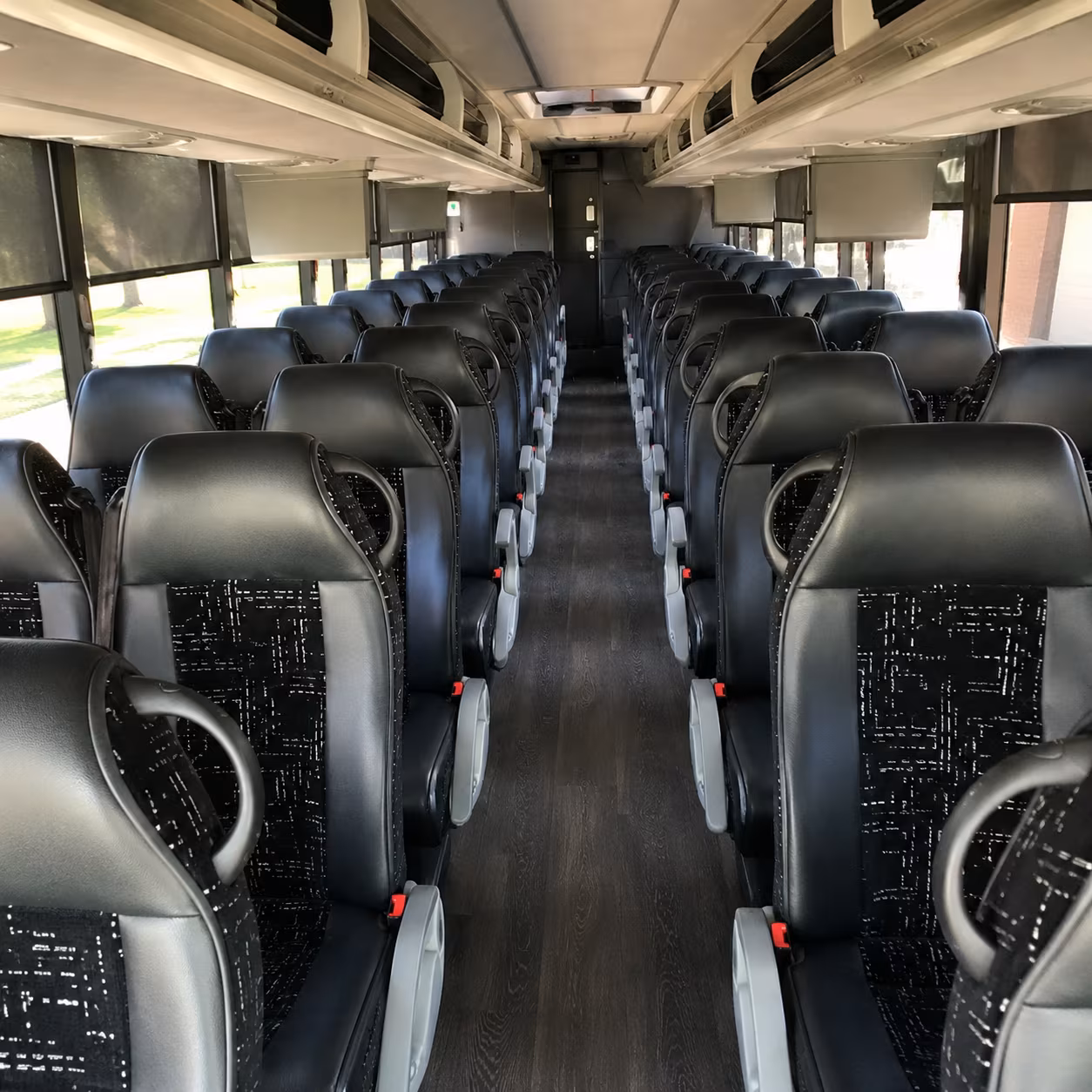 Scottsdale Airport Shuttle & Transportation party bus exterior