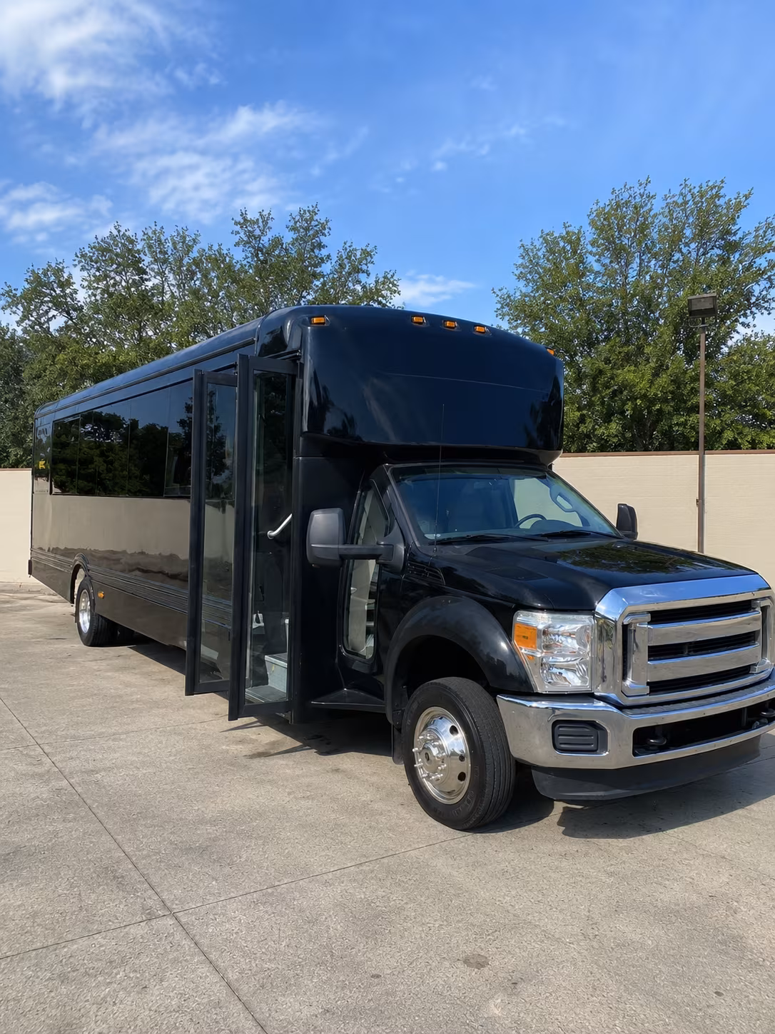 Scottsdale Sporting Event Transportation party bus exterior