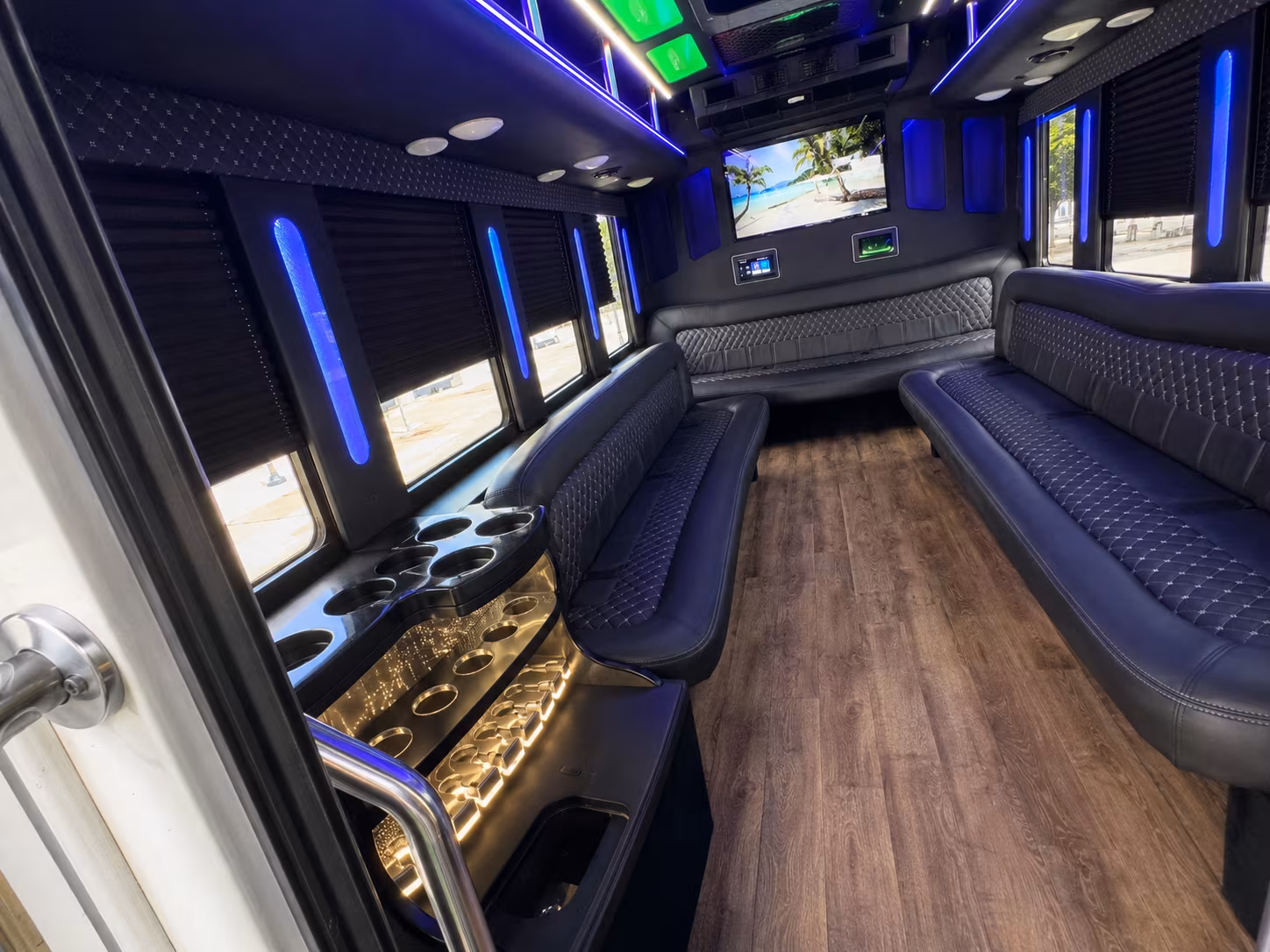 Tempe Junction Homecoming & Prom Party Bus Rentals
