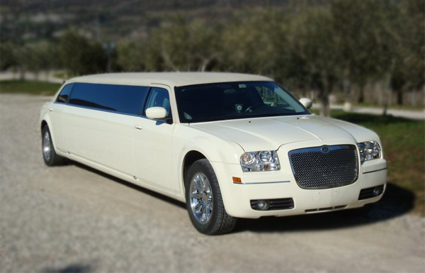 Scottsdale 10 Passenger Limo